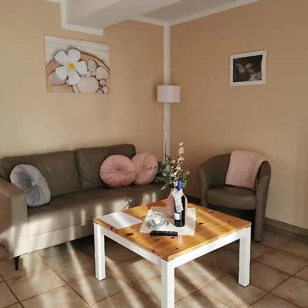 Zum Kranichblick 1&2 * Niepars