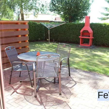 Zum Kranichblick 1&2 *